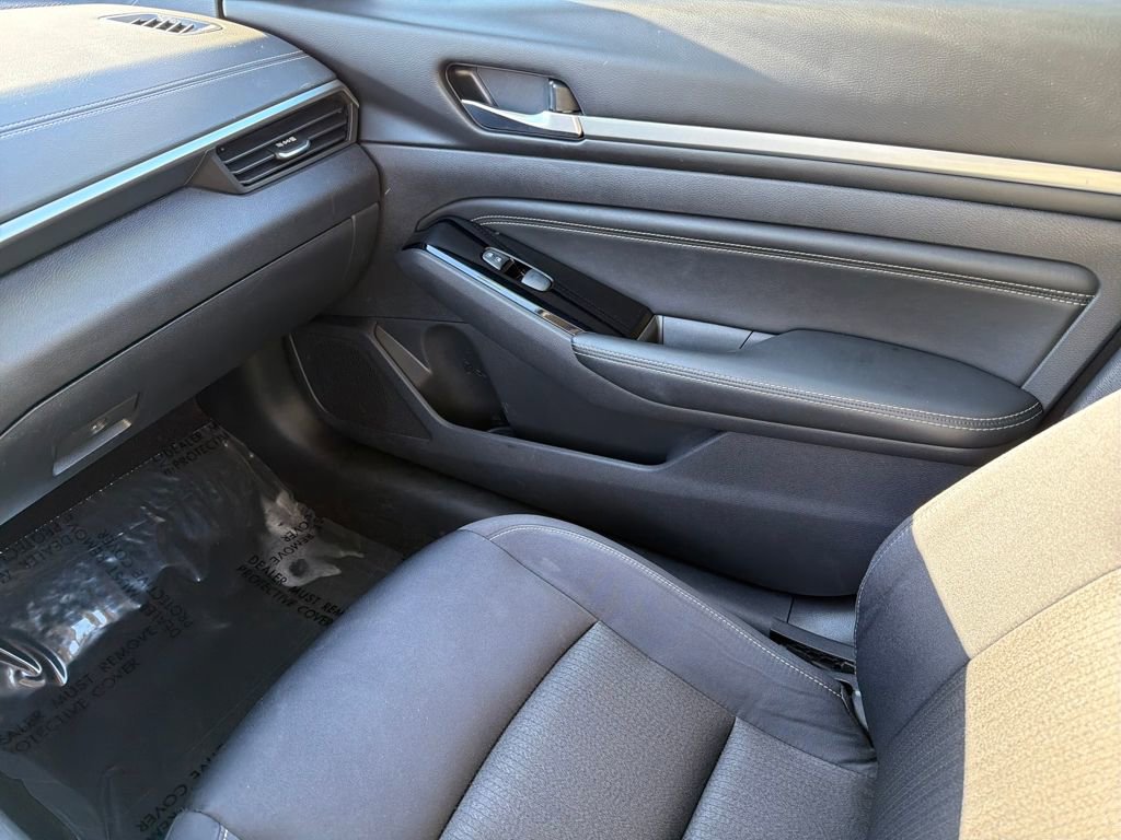 Used 2021 Nissan Altima 2.5 SV w/ SV Premium Package image 31