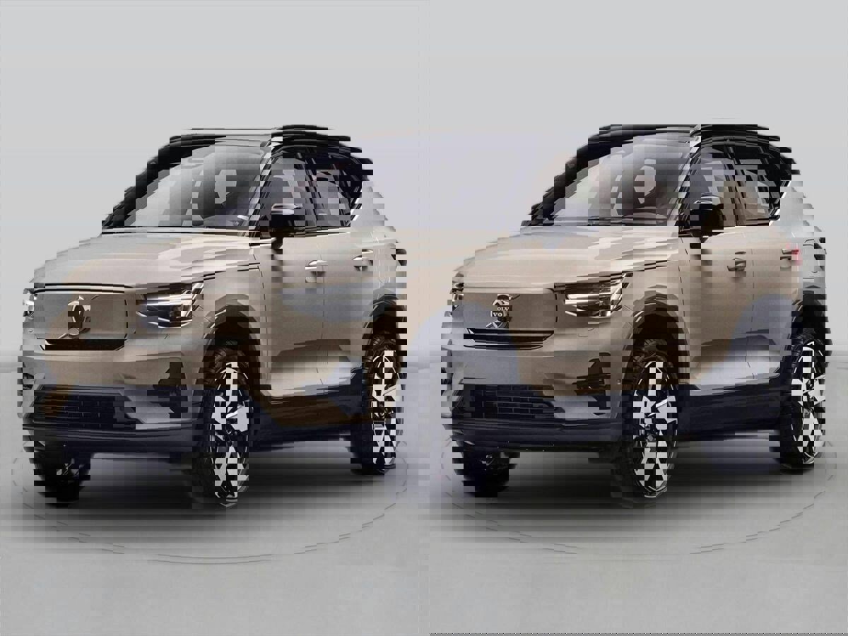 New 2026 Volvo EX40 Plus w/ Climate Package