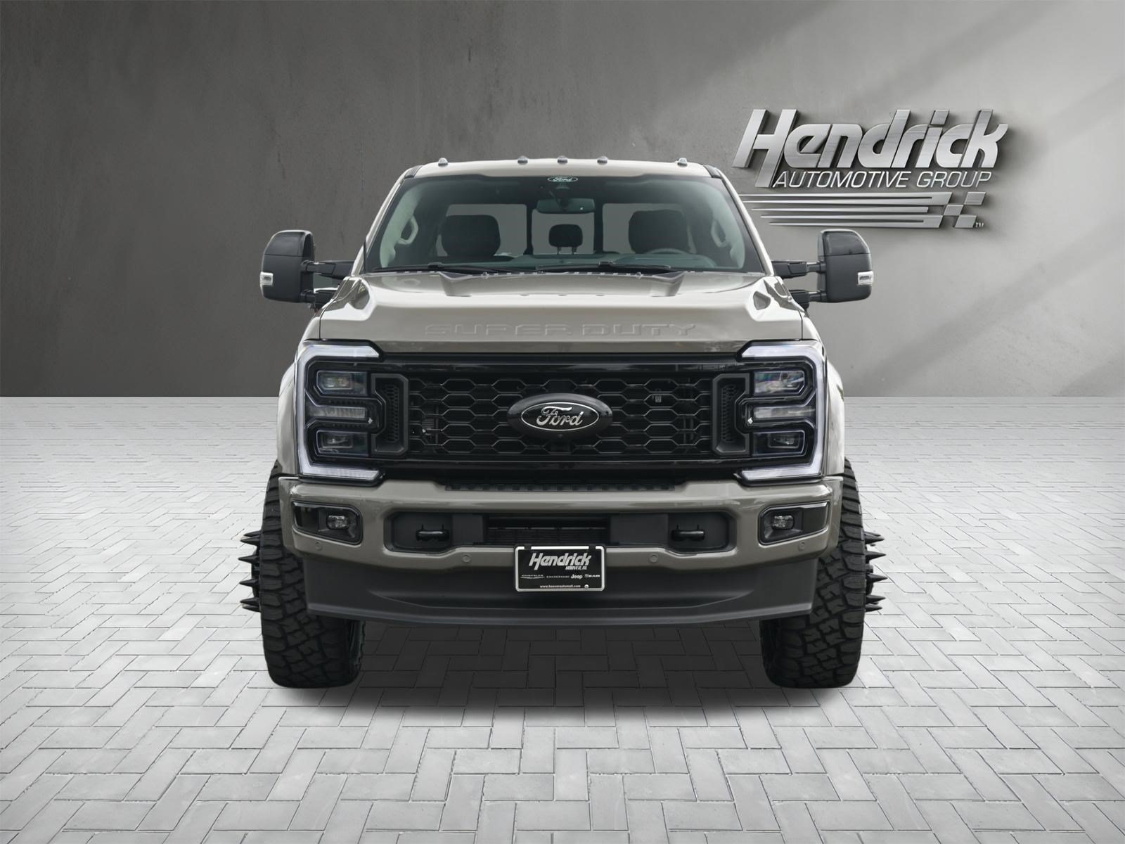 Used 2026 Ford F450 Platinum w/ Platinum Plus Package AWD/4WD image 3