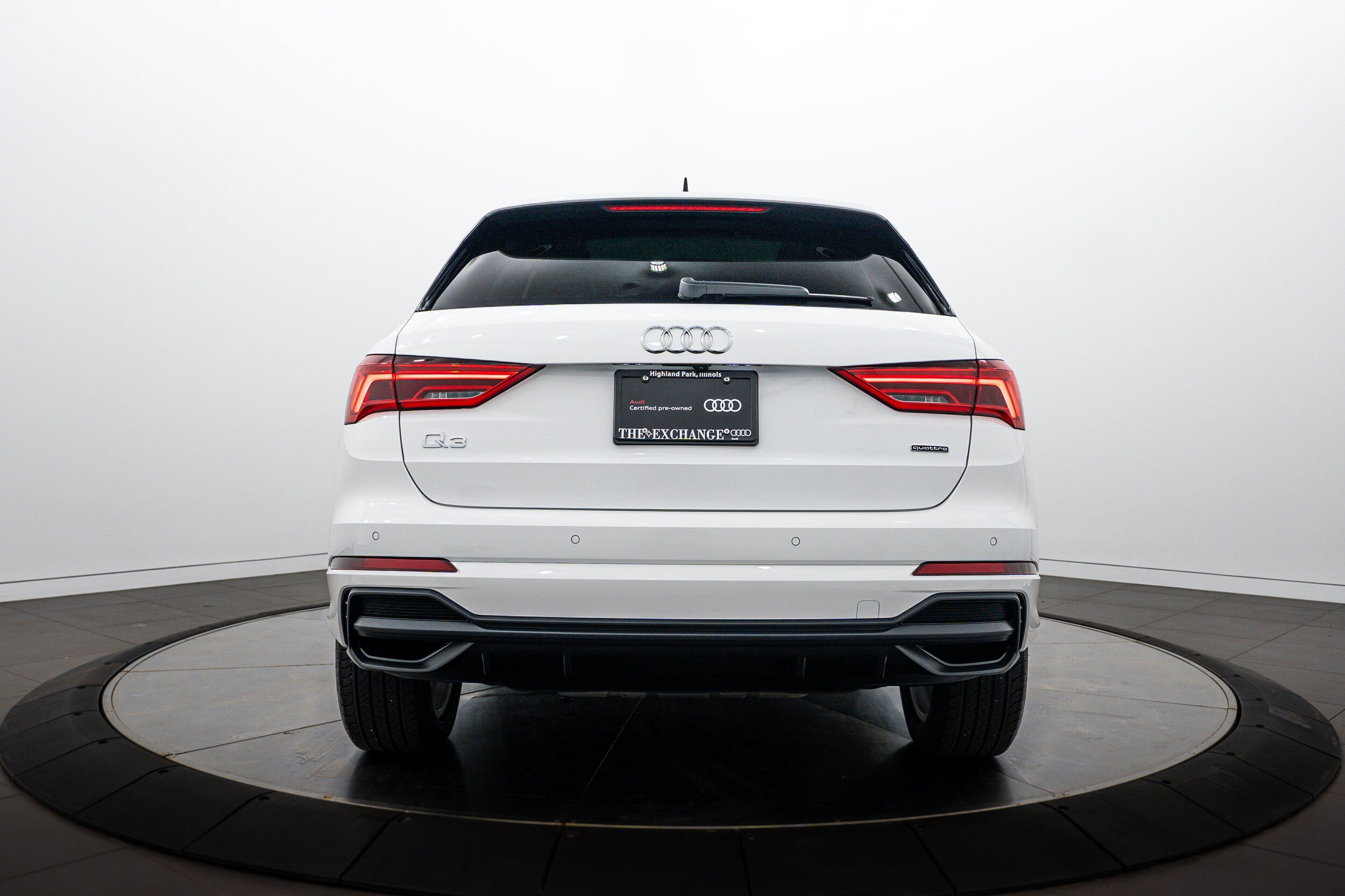 Certified 2023 Audi Q3 2.0T Premium Plus w/ Premium Plus Package AWD/4WD image 21