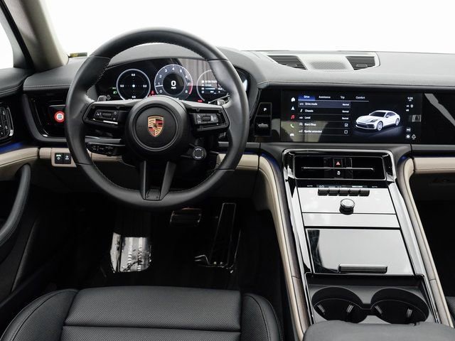 Certified 2024 Porsche Panamera 4 image 18