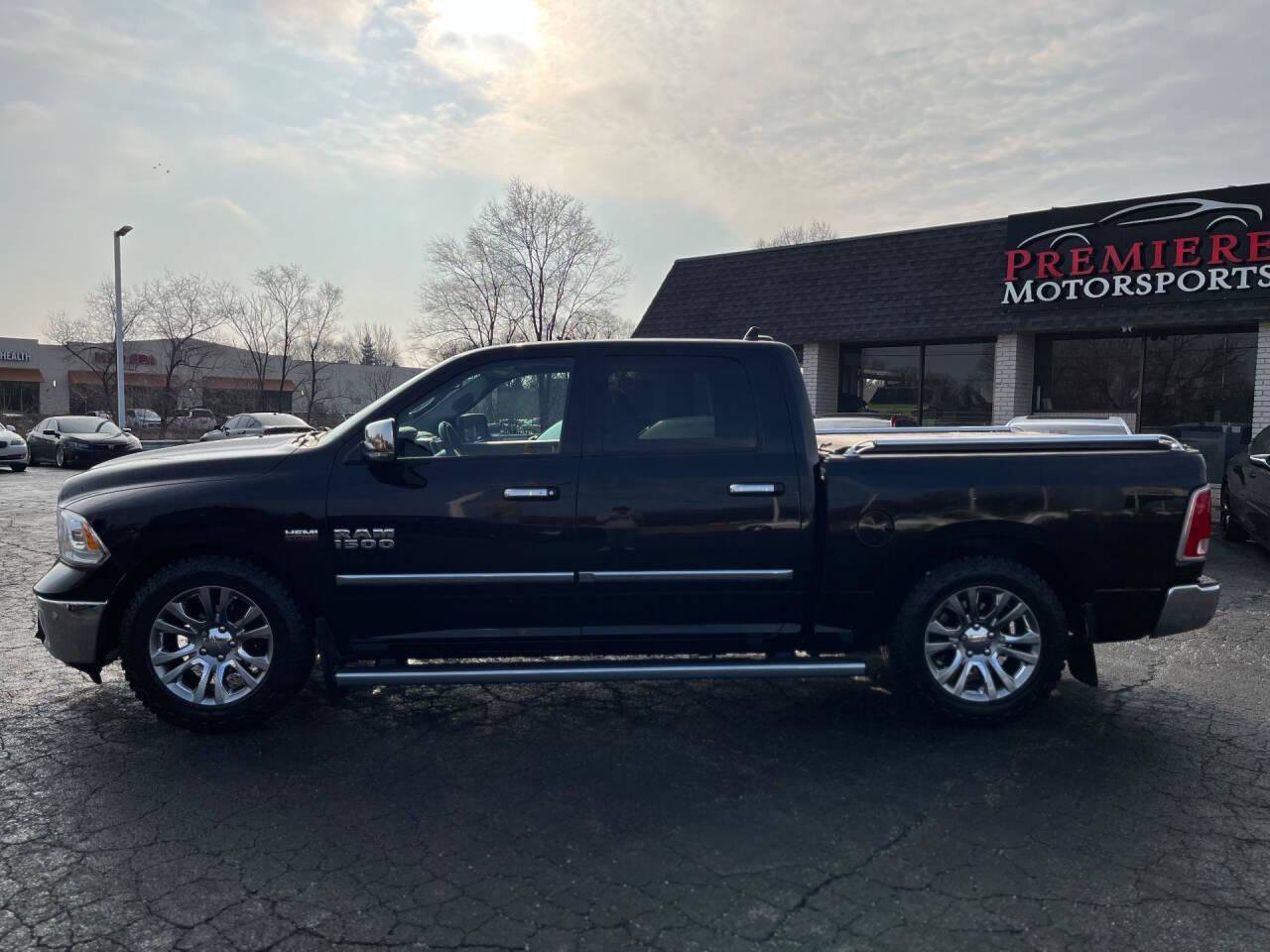 Used 2014 RAM 1500 Limited AWD/4WD image 2