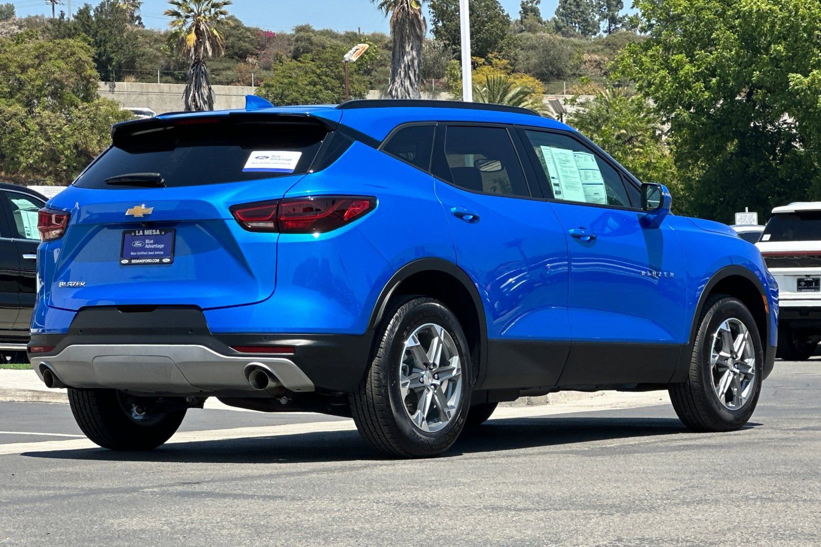 Used 2024 Chevrolet Blazer LT FWD image 3