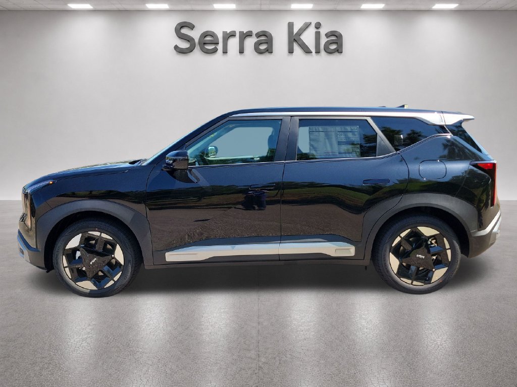 New 2027 Kia Seltos S FWD image 2
