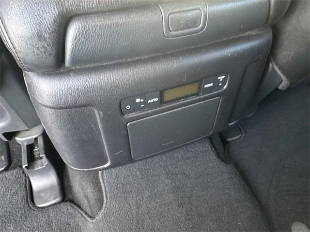 Certified 2022 Nissan Armada SL w/ Captain's Chairs Package image 19