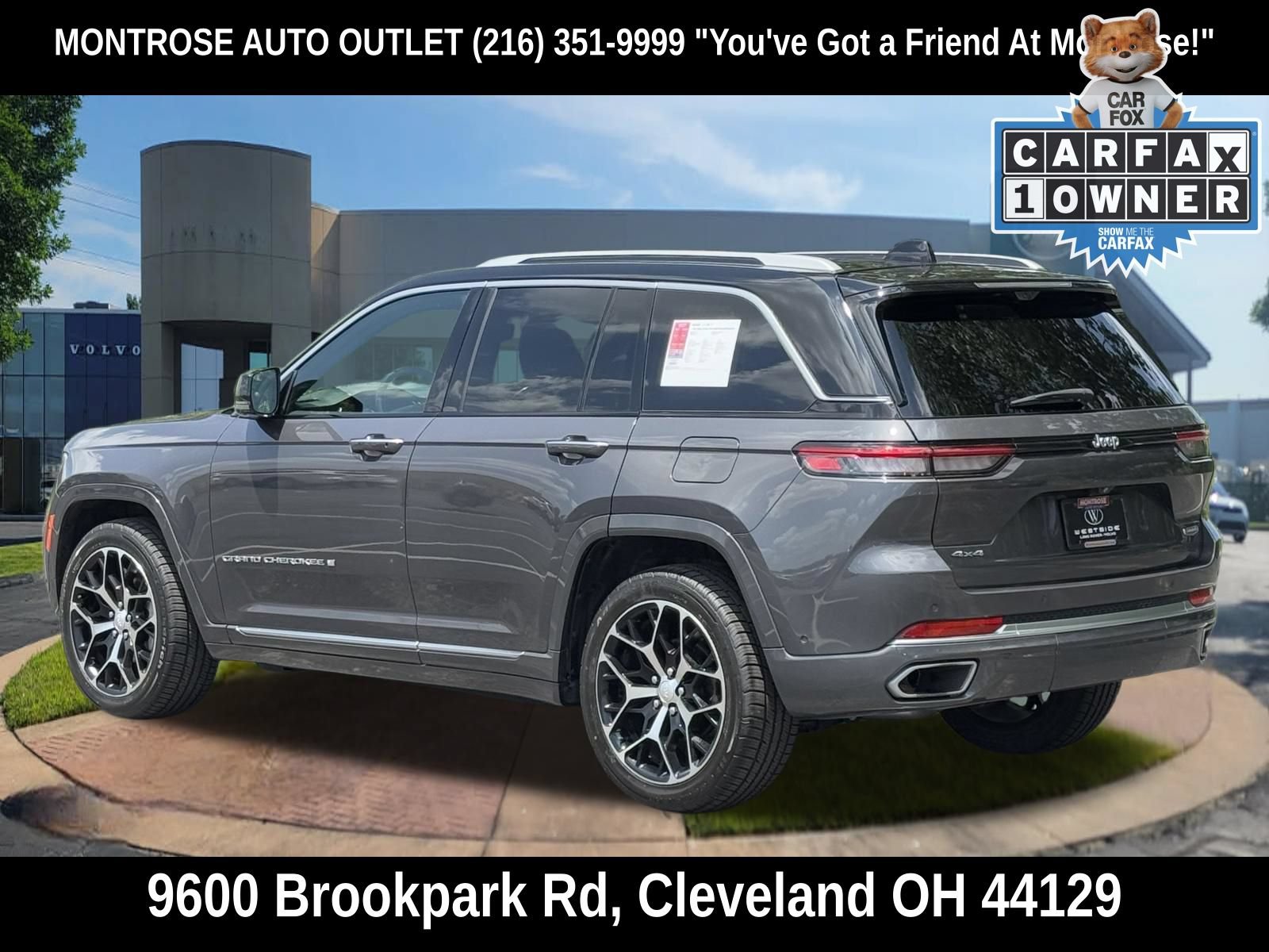 Used 2022 Jeep Grand Cherokee Summit AWD/4WD image 7