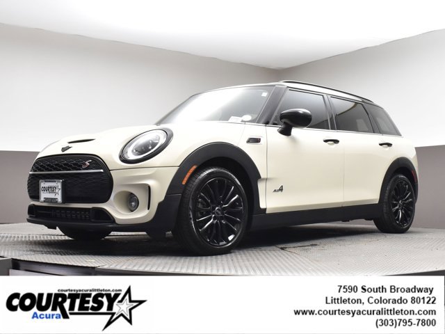 Used 2022 MINI Cooper Clubman S w/ Premium Package image 31