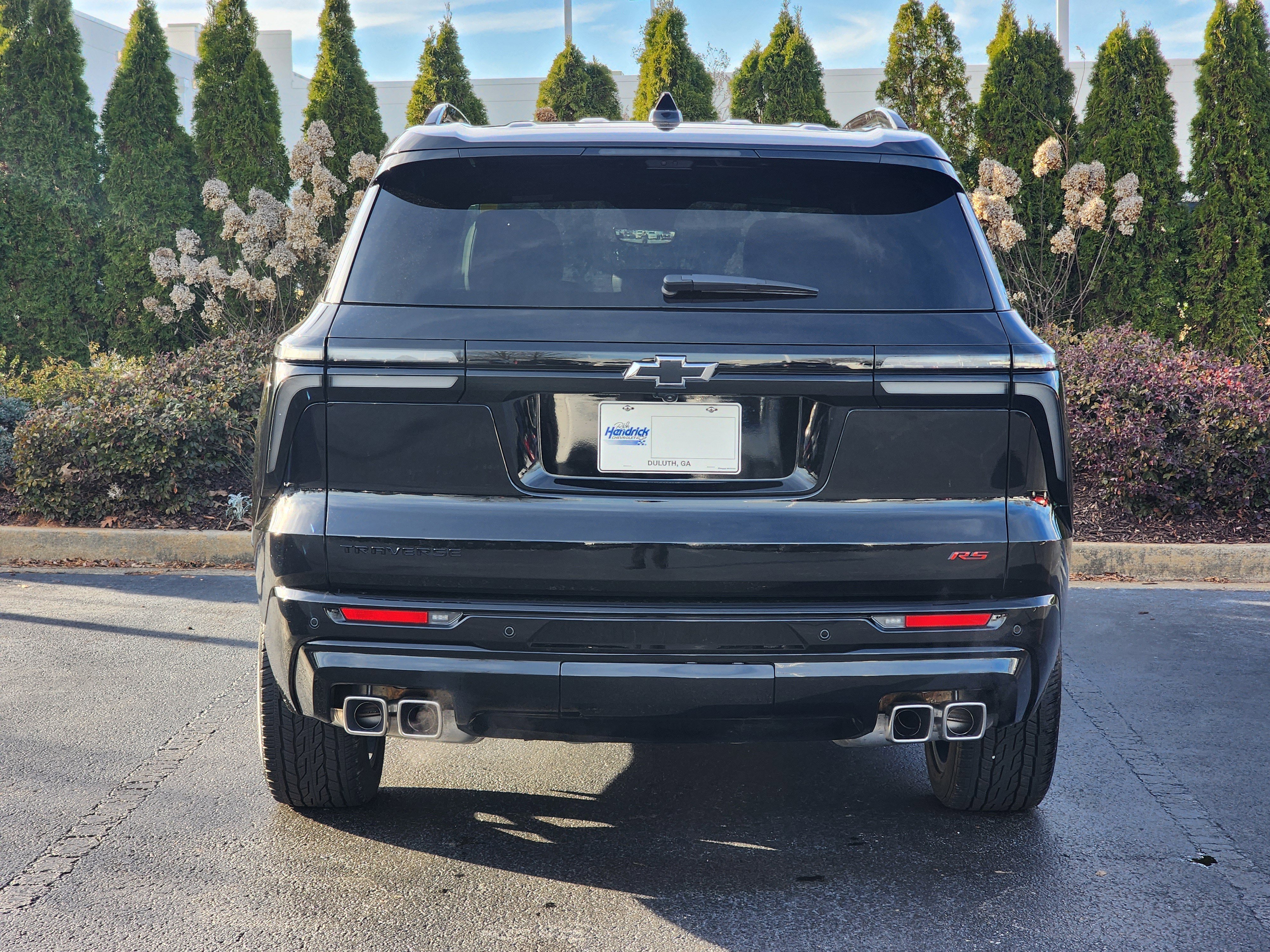 Used 2025 Chevrolet Traverse RS image 8