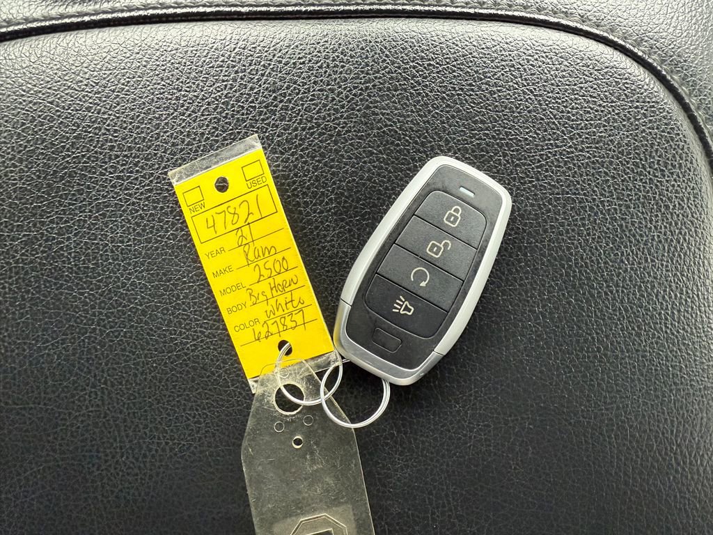 Used 2021 RAM 2500 Big Horn image 33