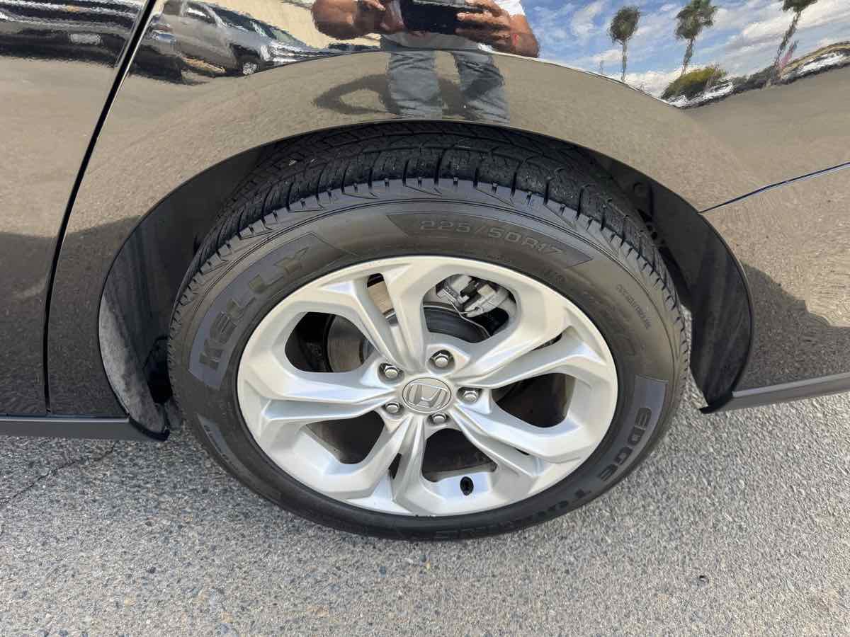 Used 2023 Honda Accord LX image 38