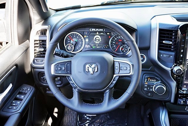 New 2026 RAM 1500 4x4 Crew Cab image 26