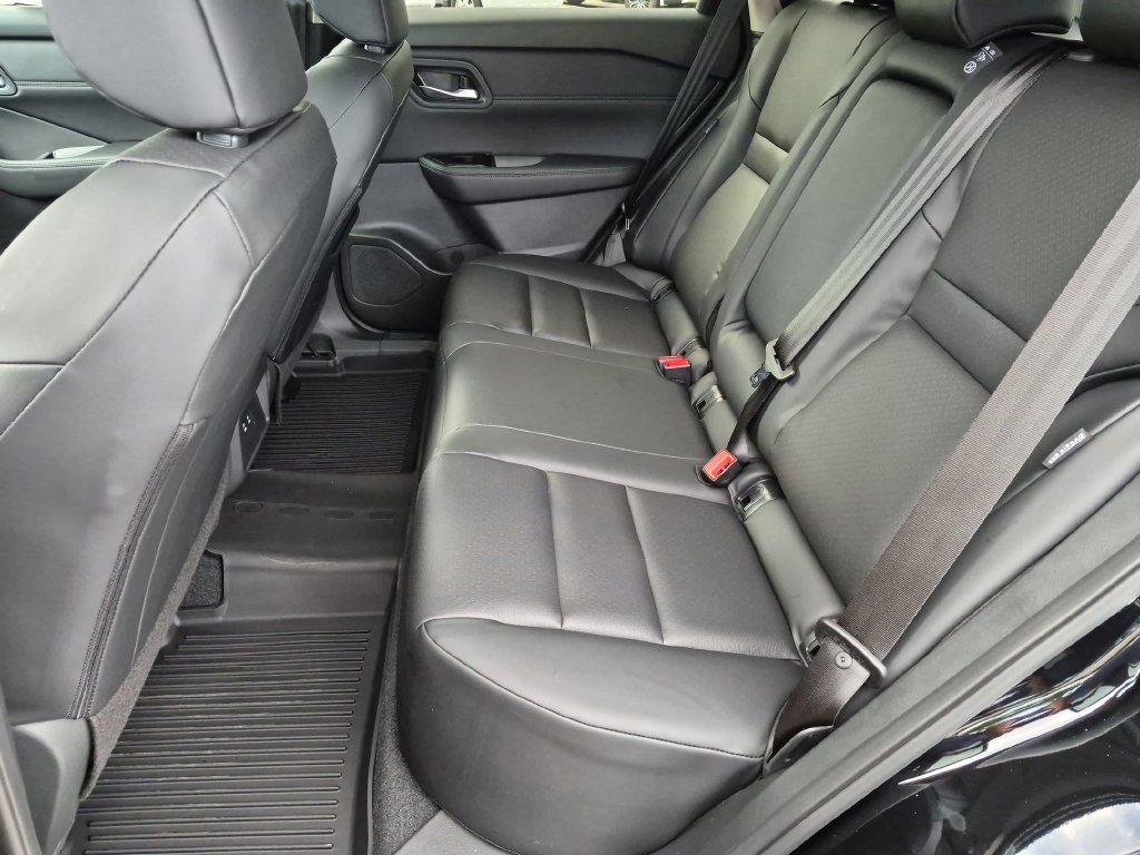 New 2026 Nissan Rogue Dark Armor AWD/4WD image 27