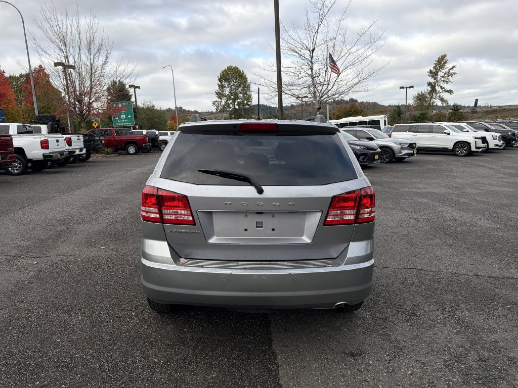 Used 2020 Dodge Journey SE FWD image 8