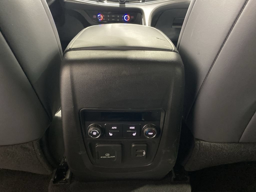 Used 2024 Buick Enclave Premium FWD image 22
