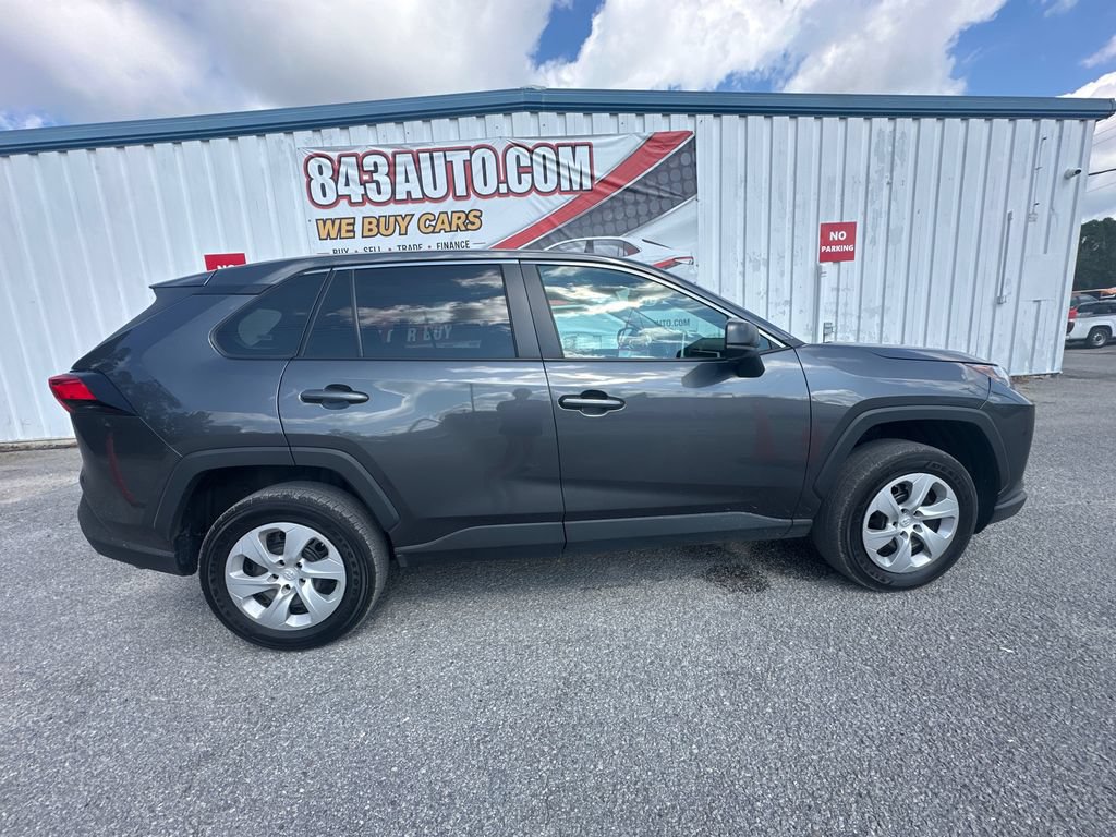 Used 2025 Toyota RAV4 LE FWD image 10