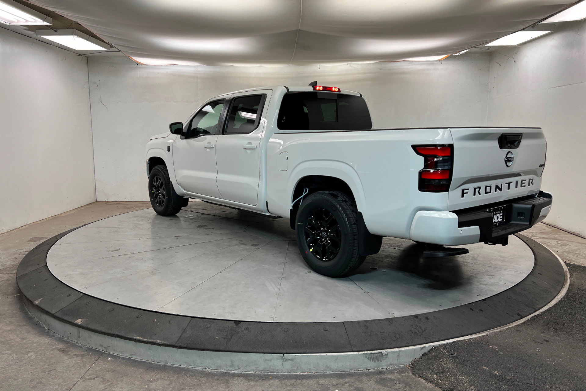 New 2026 Nissan Frontier SV w/ Tow Package image 3