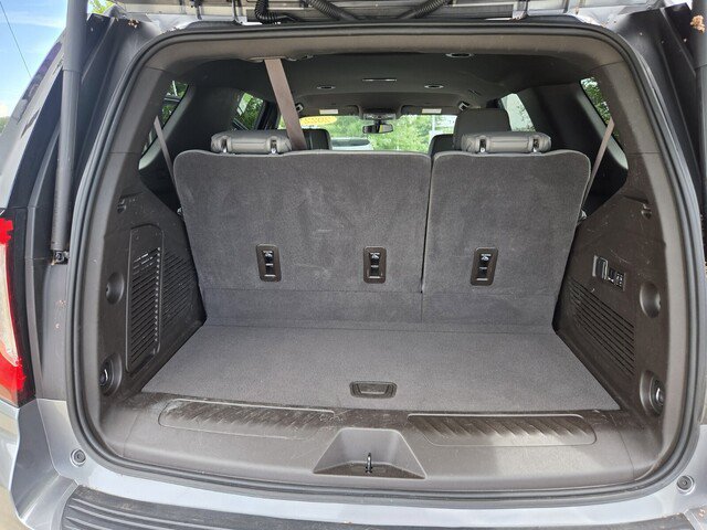 Used 2022 GMC Yukon SLT w/ SLT Luxury Package RWD image 26