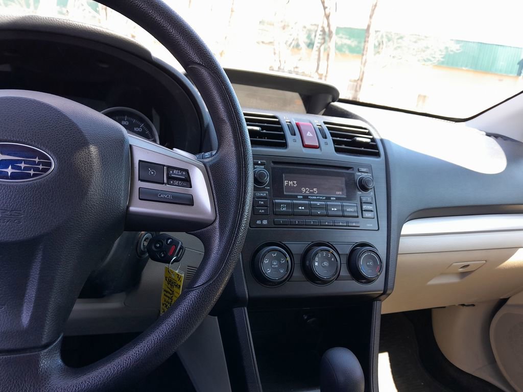 Used 2014 Subaru Crosstrek 2.0i Premium w/ Moonroof Package image 17