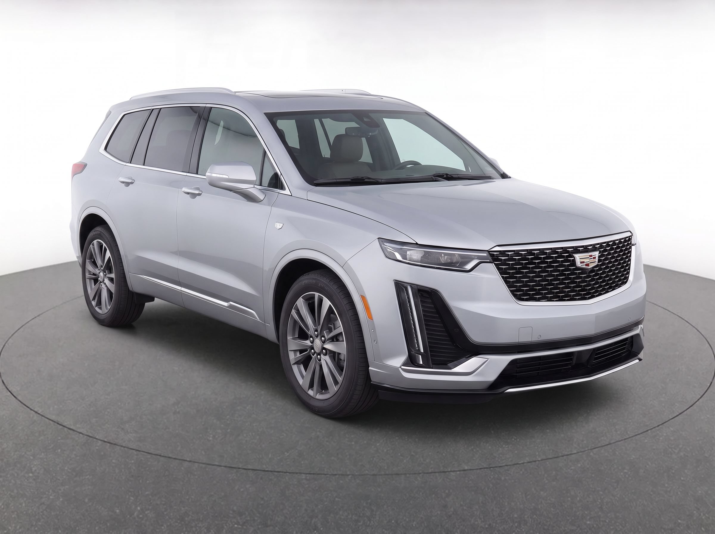 Certified 2025 Cadillac XT6 Premium Luxury w/ Platinum Package FWD image 2
