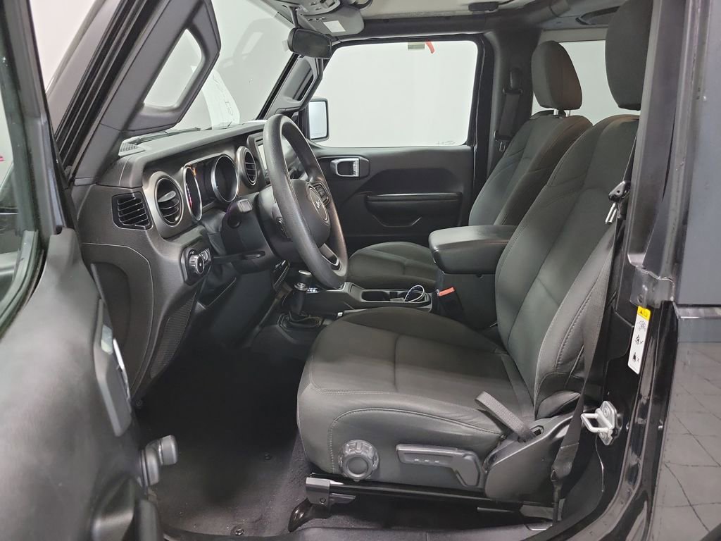 Used 2019 Jeep Wrangler Sport image 25