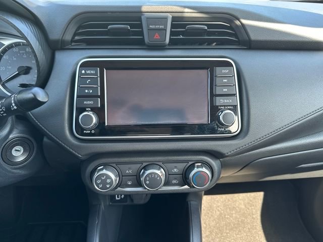 Used 2025 Nissan Versa S w/ Trunk Package image 20