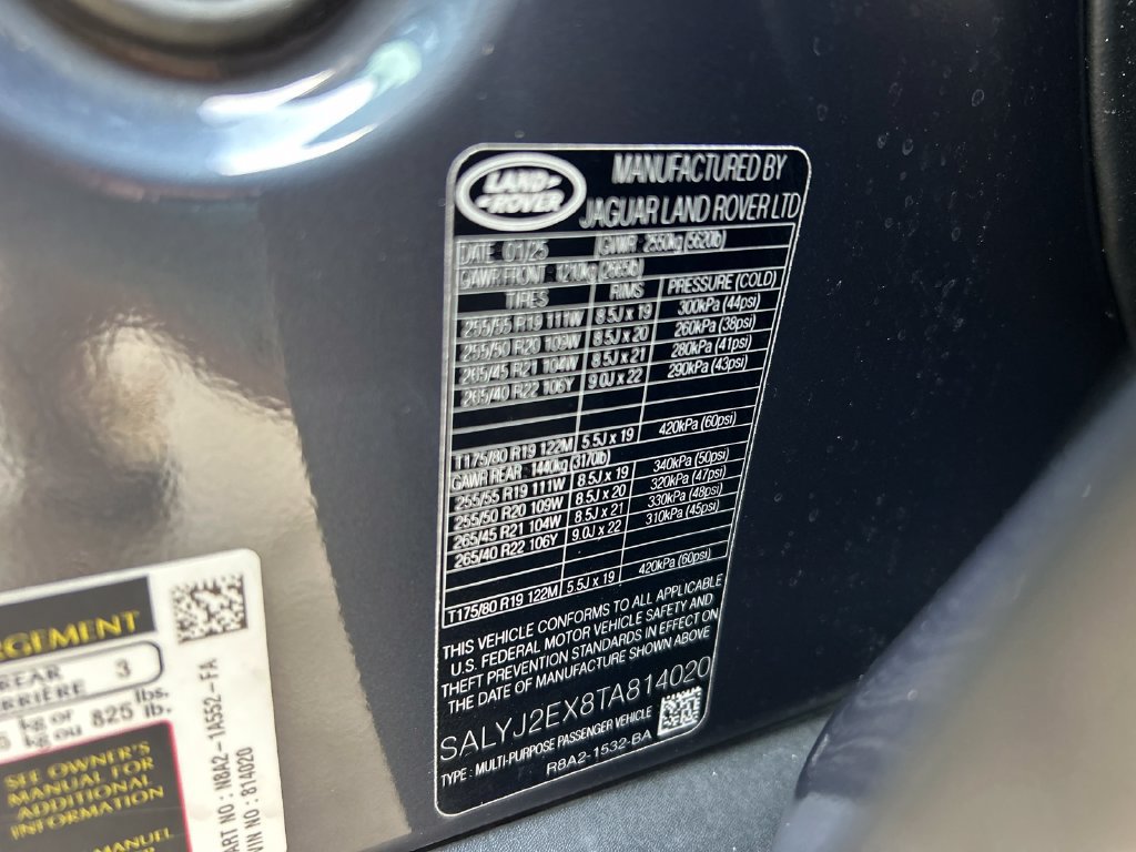 Used 2026 Land Rover Range Rover Velar S AWD/4WD image 11