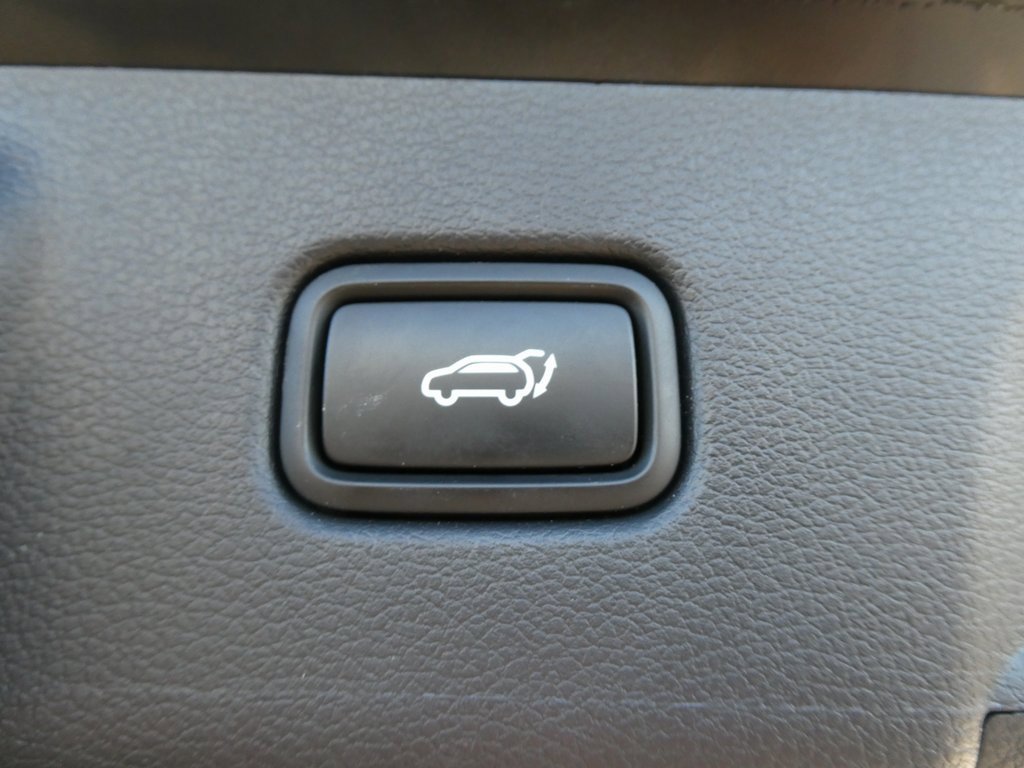 Used 2024 Hyundai Palisade Calligraphy image 20
