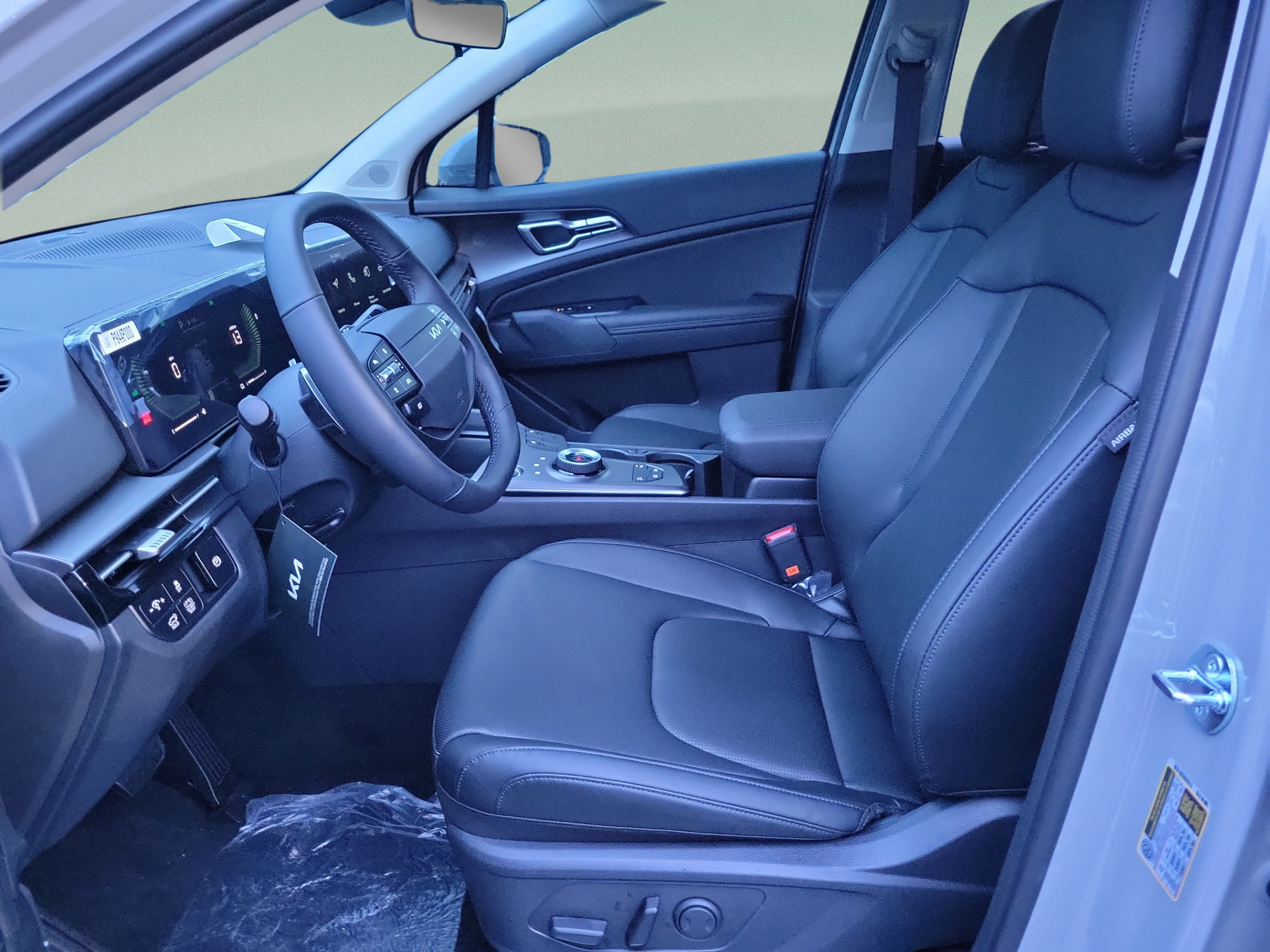 New 2027 Kia Sportage EX FWD image 15