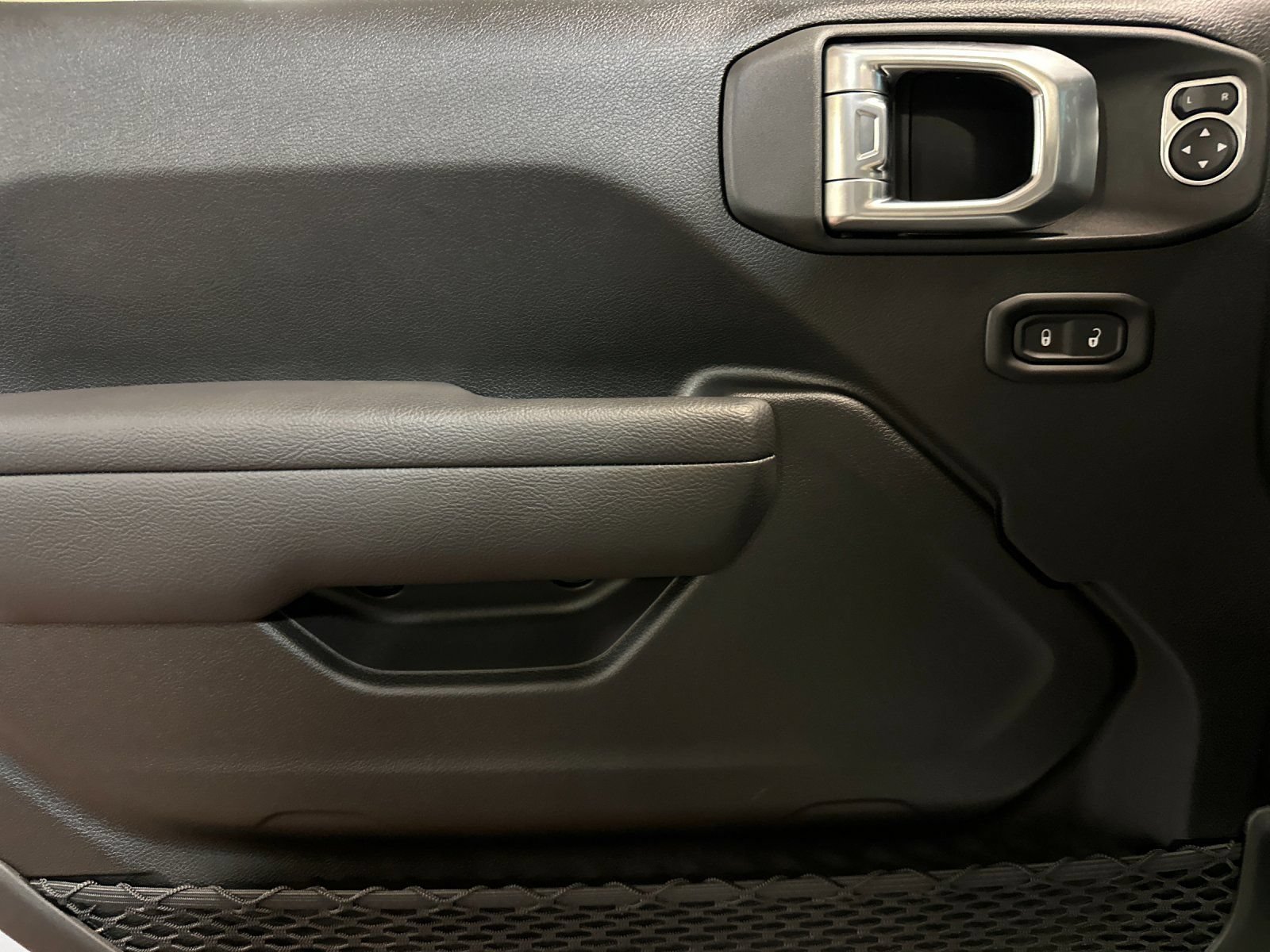 New 2026 Jeep Wrangler Unlimited Sport AWD/4WD image 10