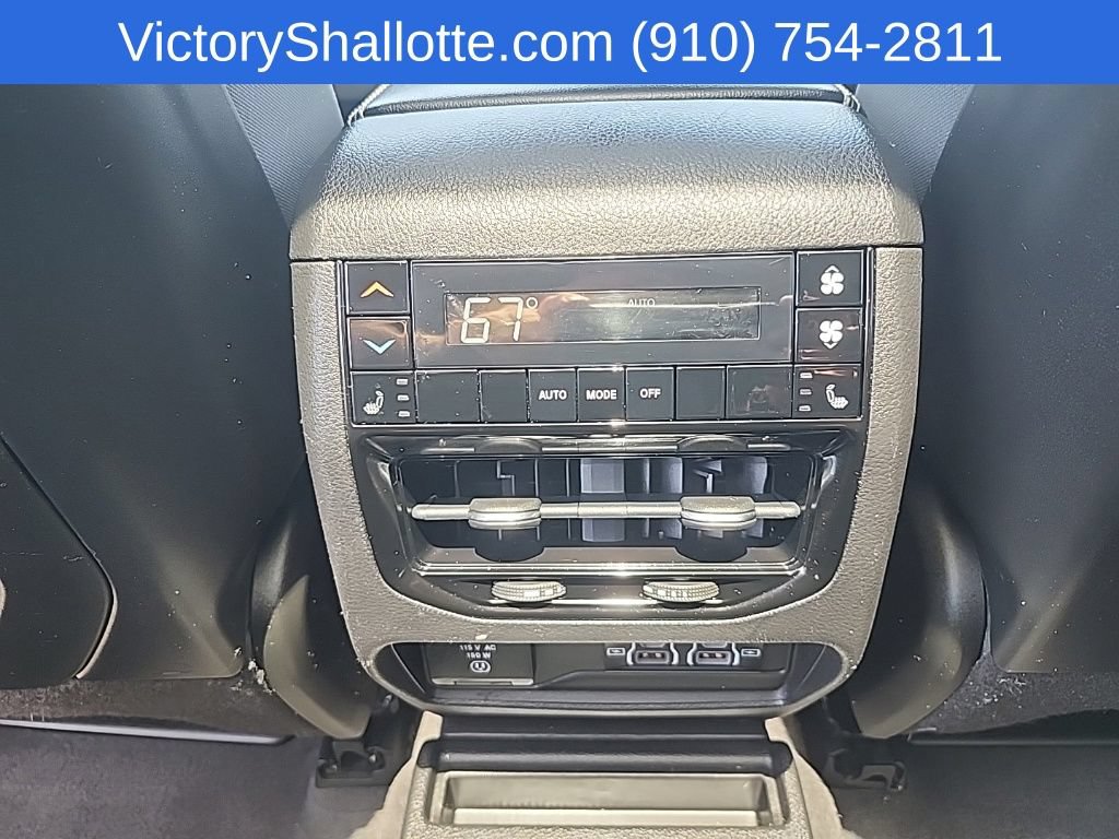 Used 2022 Jeep Grand Cherokee L Limited AWD/4WD image 28