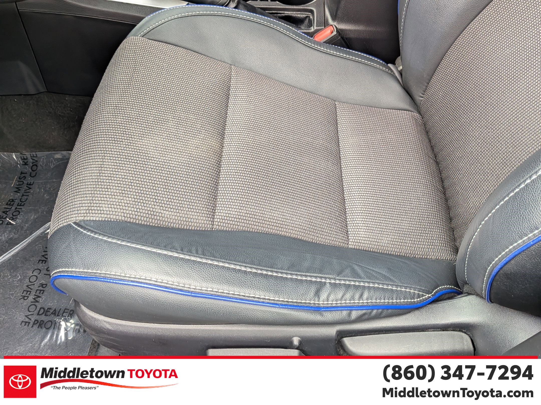 Used 2019 Toyota Corolla SE w/ SE Premium Package FWD image 15