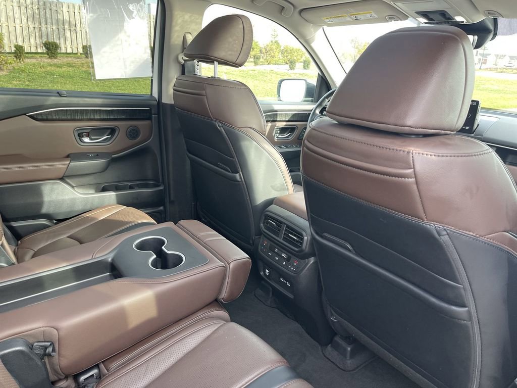 Used 2023 Honda Pilot Elite image 40