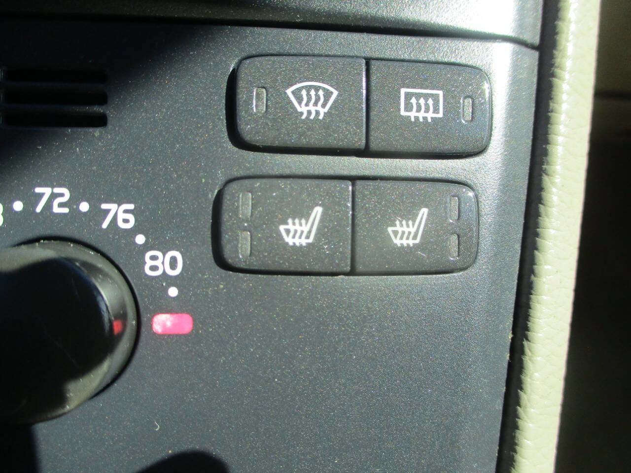 Used 2006 Volvo XC90 2.5T image 11