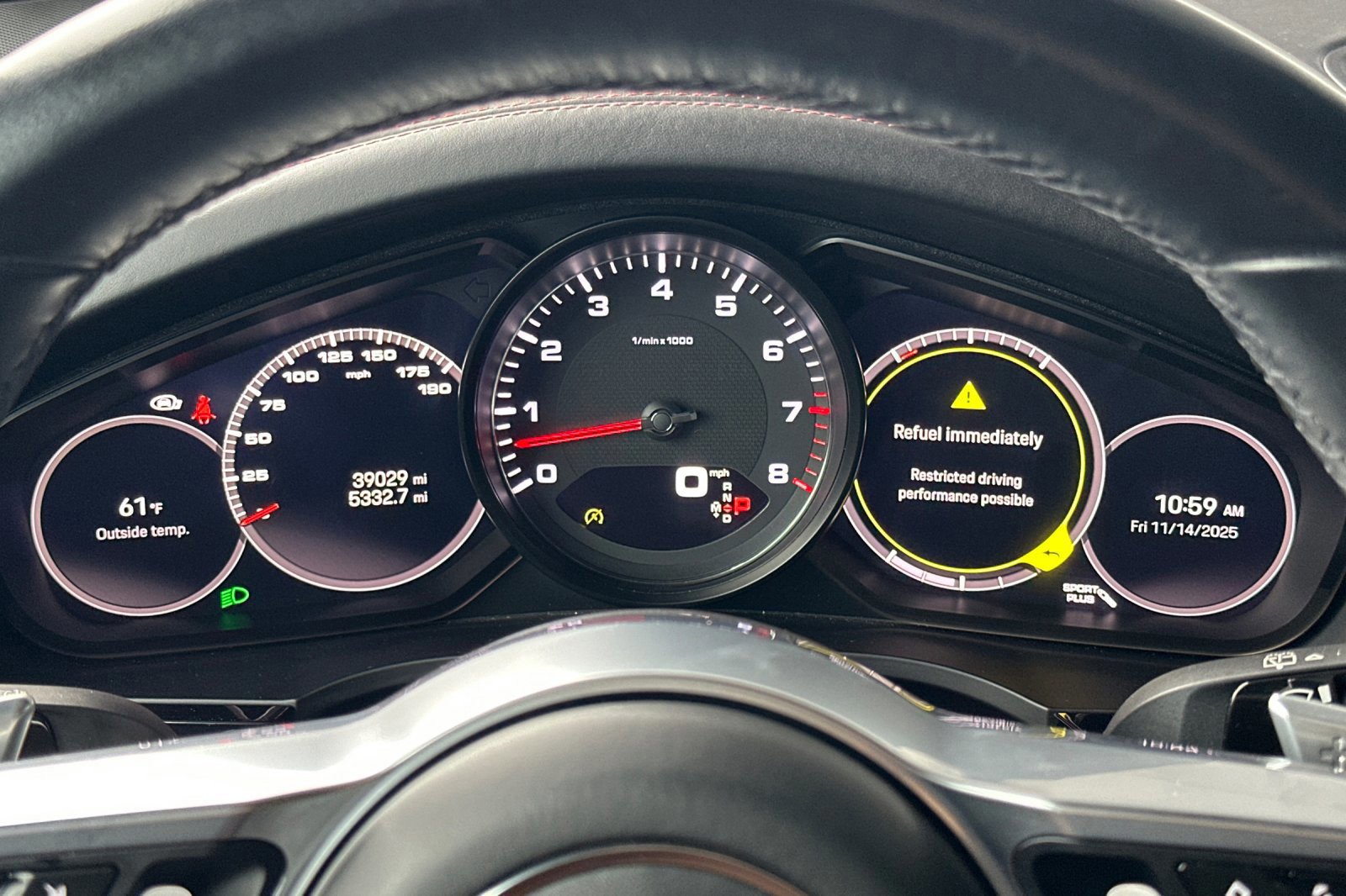 Used 2022 Porsche Cayenne S image 25