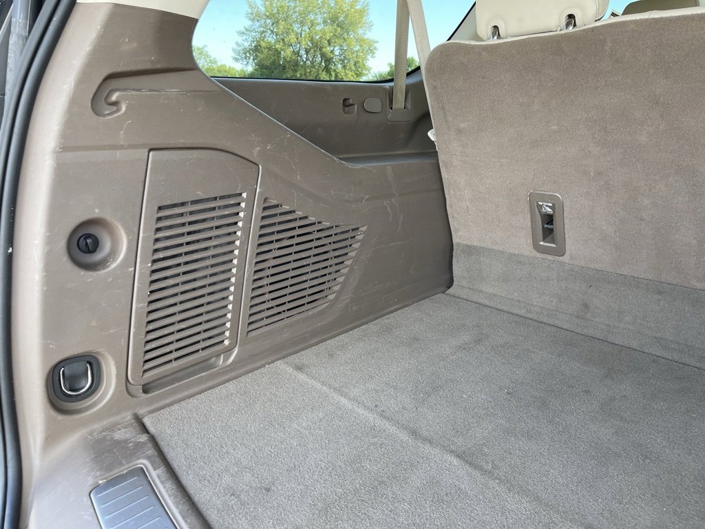 Used 2023 GMC Yukon XL Denali w/ Max Trailering Package image 32