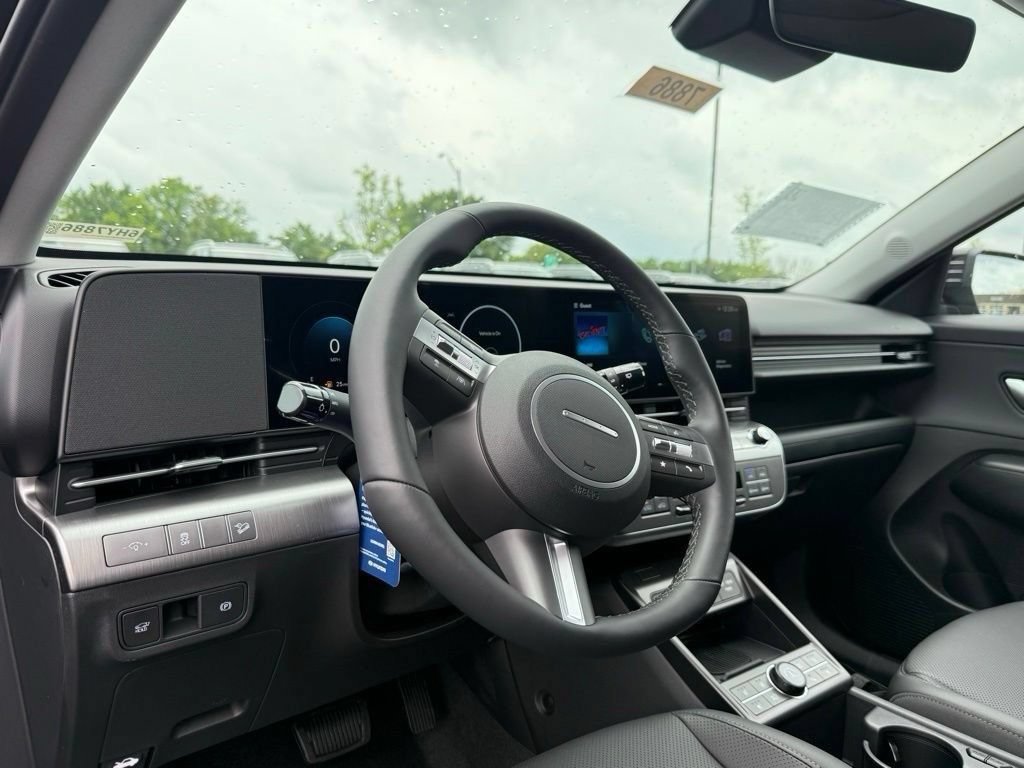 Certified 2024 Hyundai Kona Limited AWD/4WD image 11