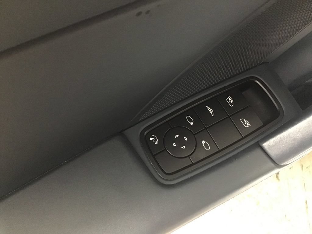 Certified 2022 Porsche 911 Carrera 4S AWD/4WD image 37