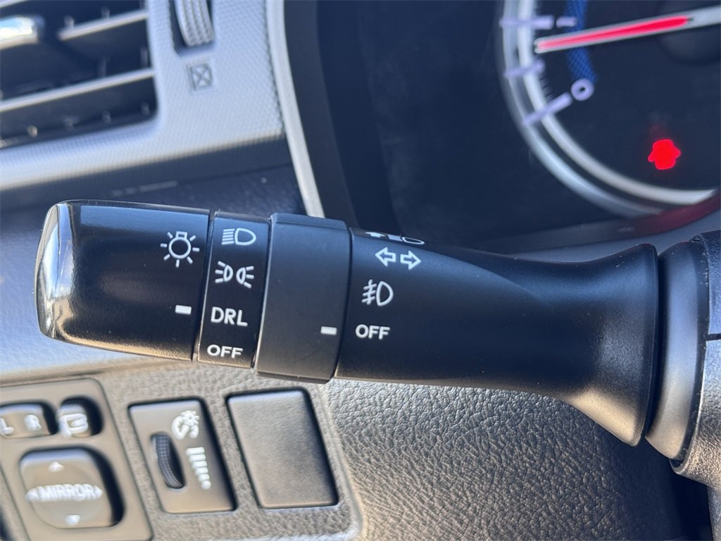 Used 2018 Toyota 4Runner SR5 Premium image 19