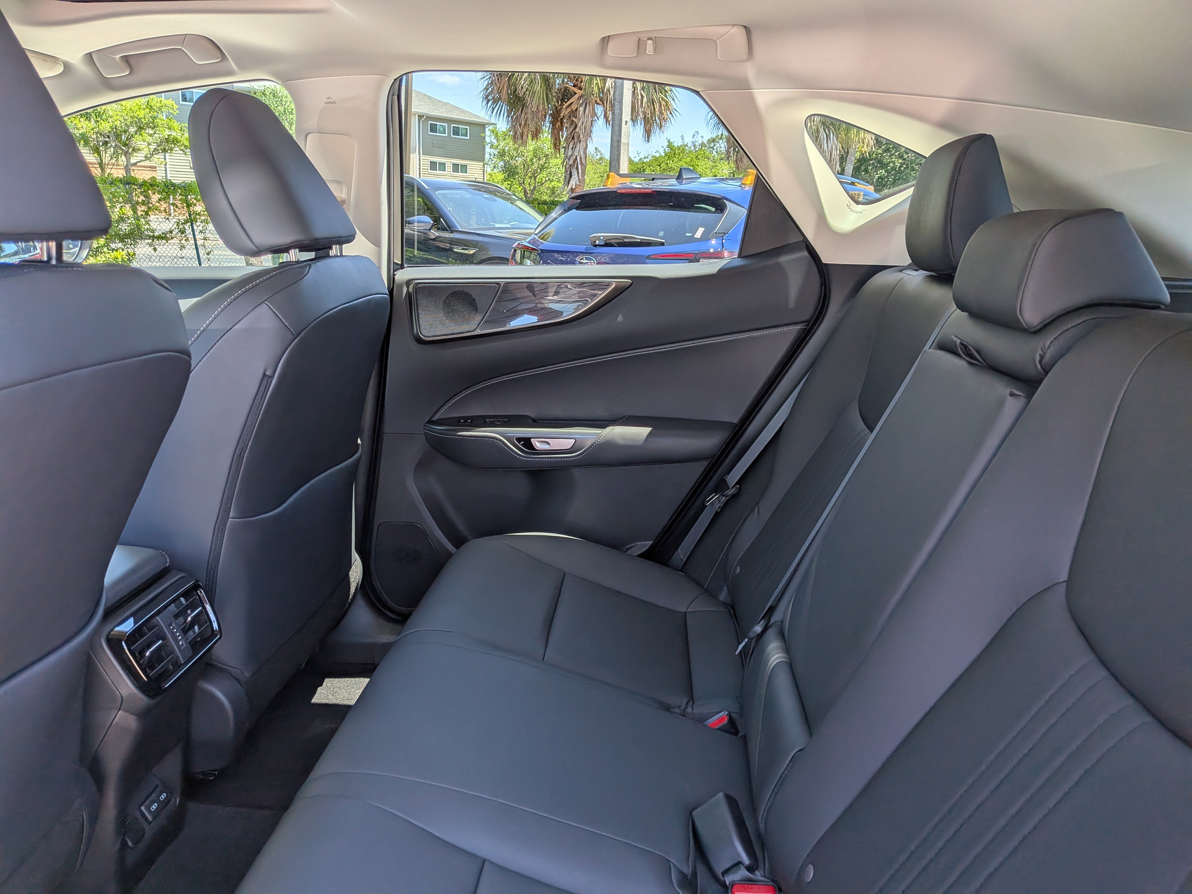 Used 2025 Lexus NX 250 FWD w/ Accessory Package (K3) image 15