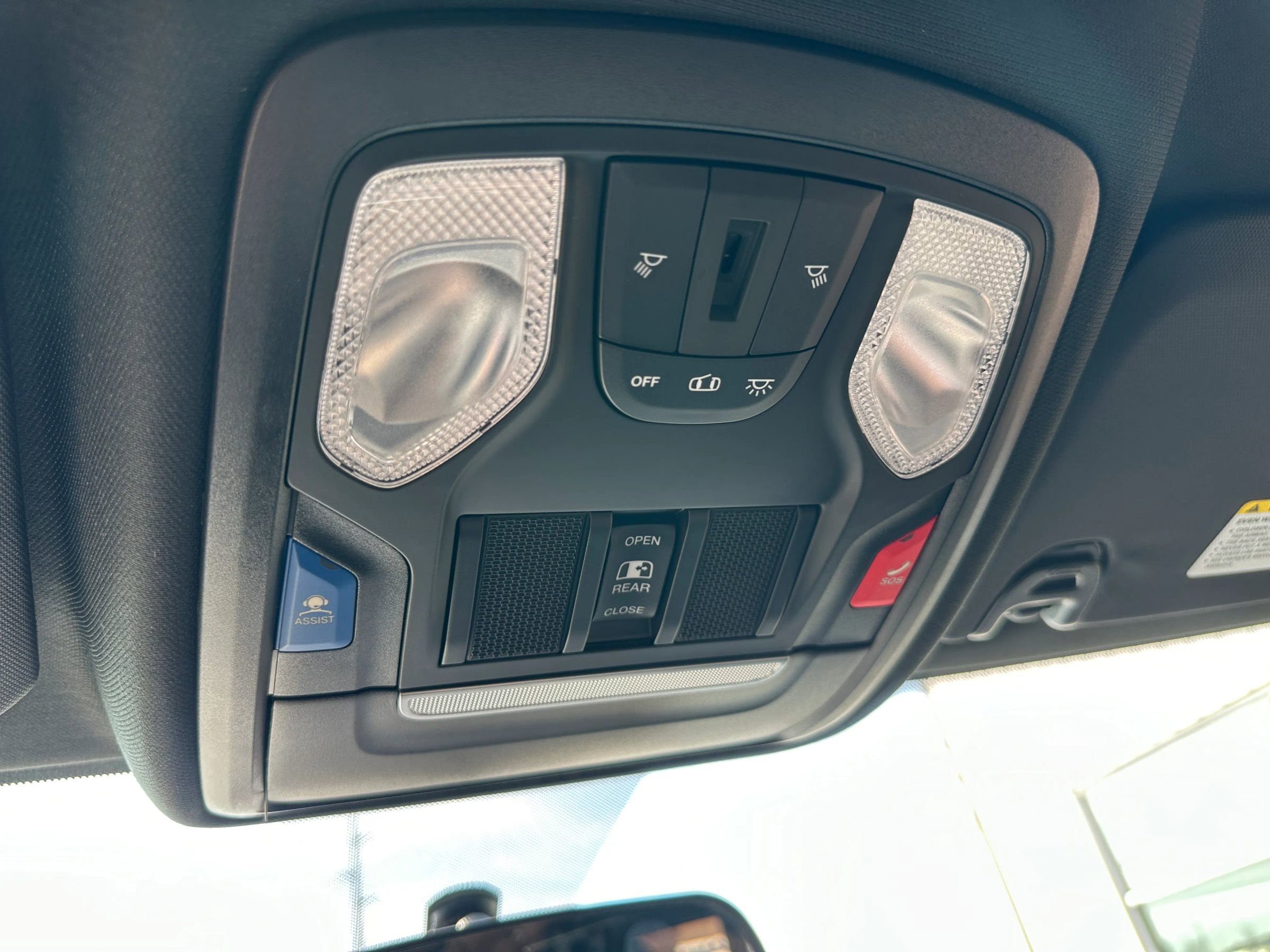 Used 2023 RAM 3500 Tradesman image 27