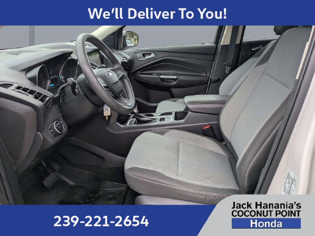 Used 2017 Ford Escape SE w/ Equipment Group 201A AWD/4WD image 21