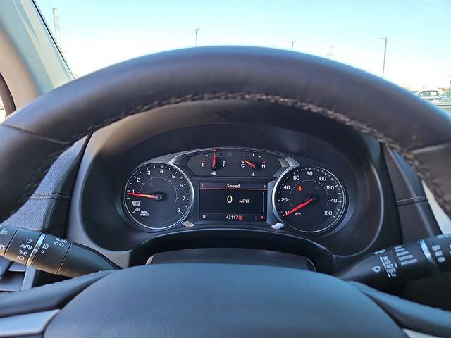 Used 2023 GMC Terrain SLT w/ Tech Package image 14