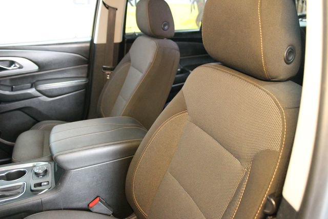 Used 2019 Chevrolet Traverse LT image 20