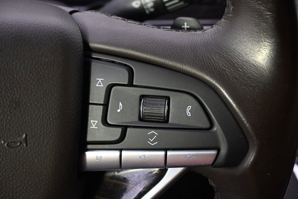 Certified 2021 Cadillac Escalade Premium Luxury AWD/4WD image 38