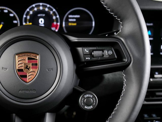 Certified 2025 Porsche 911 GT3 RWD image 23
