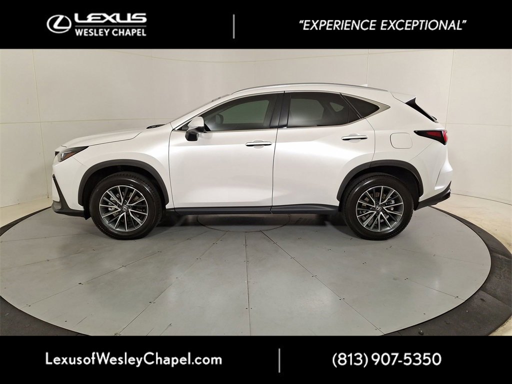 Used 2025 Lexus NX 250 FWD w/ Premium Package image 5