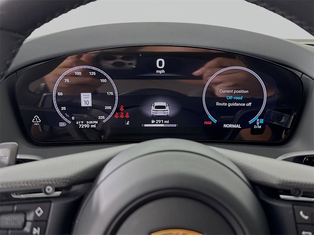 Certified 2025 Porsche Panamera GTS image 17