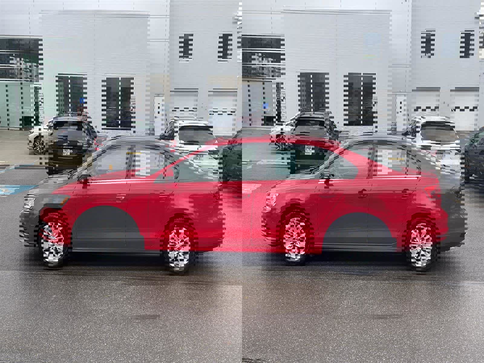 Used 2015 Volkswagen Jetta SE image 2