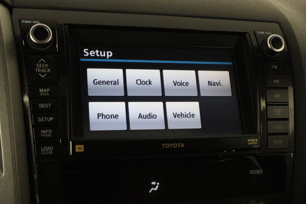 Used 2012 Toyota Sequoia Platinum image 37