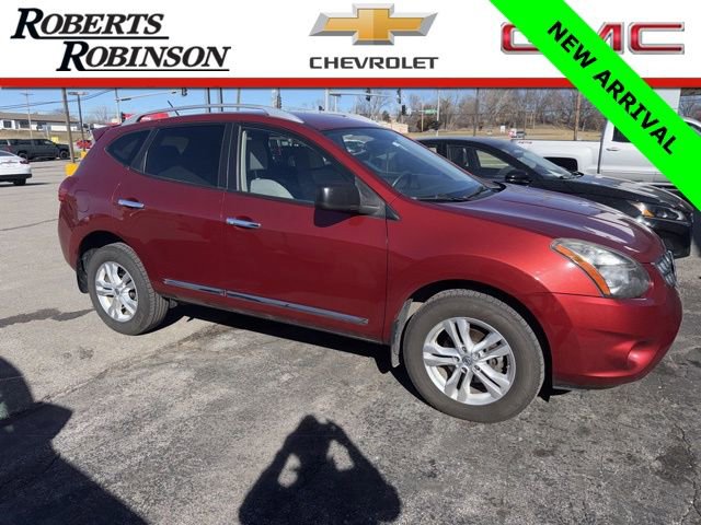 Used 2015 Nissan Rogue S w/ Convenience Package